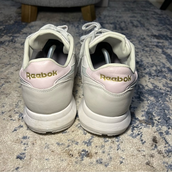 Reebok White Classic Leather SP Lace-Up Sneakers Size 10.5 - Picture 8 of 10